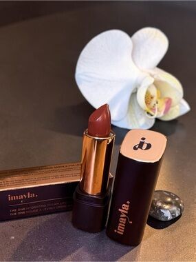 NEW imayla The One Hydrating Cream Lipstick – Cerise